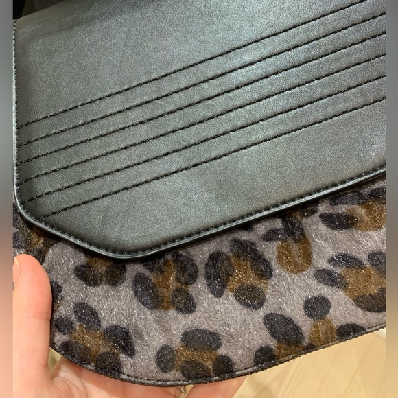 Lula Bag, Leopard Print Purse, Crossbody, Vegan Leather, Faux Fur, Animal Print - Picture 4 of 9